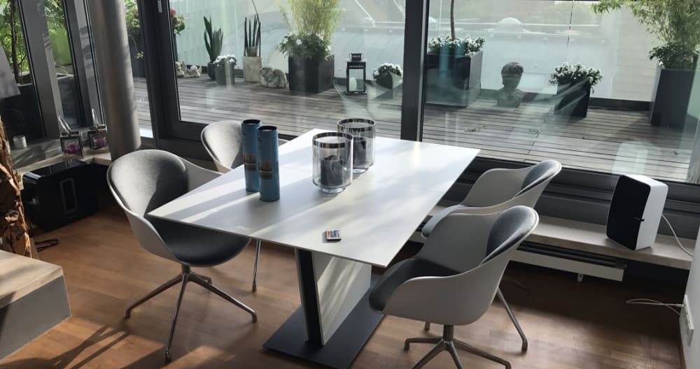 Zimmer in Penthouse mit eigenem Duschbad in zentraler Lage - Foto 6
