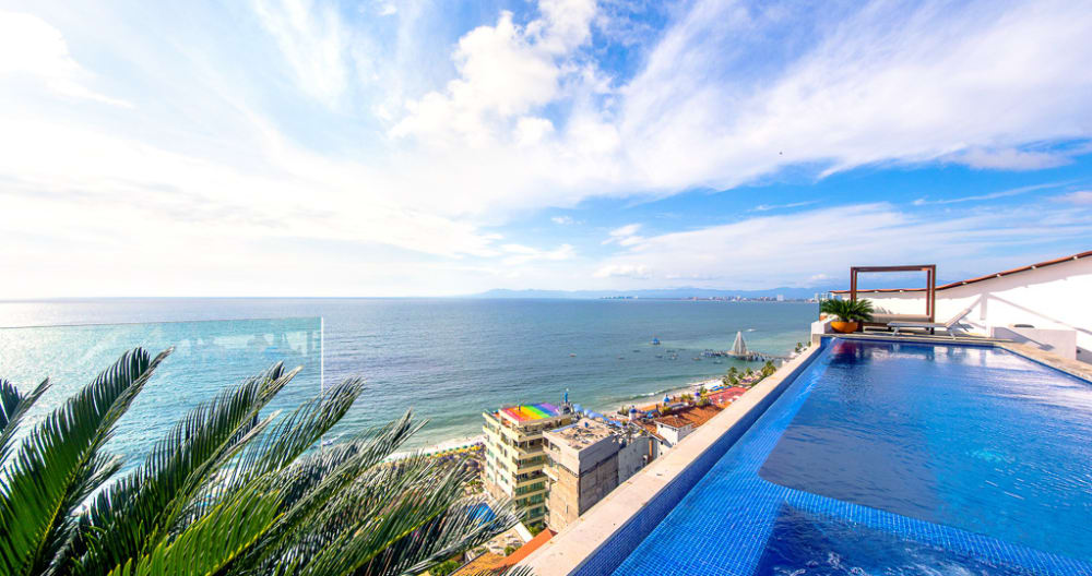THE DREAM CONDO: OCEAN VIEWS & ONLY A STAIRWAY TO LOS MUERTOS BEACH - Foto 12