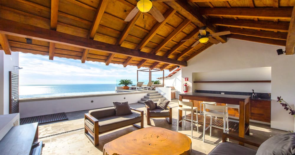 THE DREAM CONDO: OCEAN VIEWS & ONLY A STAIRWAY TO LOS MUERTOS BEACH - Foto 16