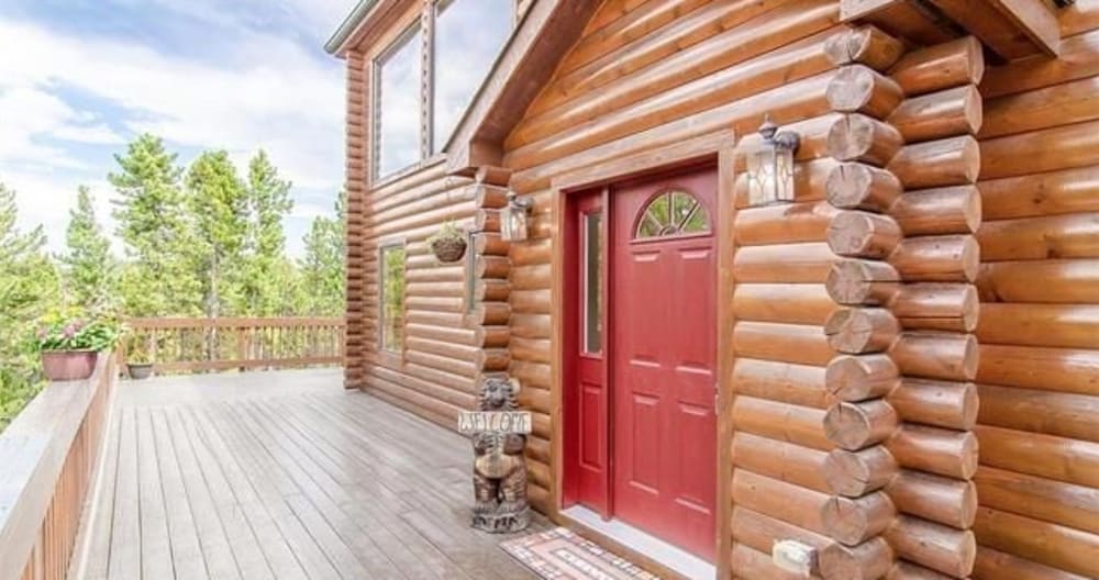 Peaceful Mountain Getaway. The mountains await! - Picture 3