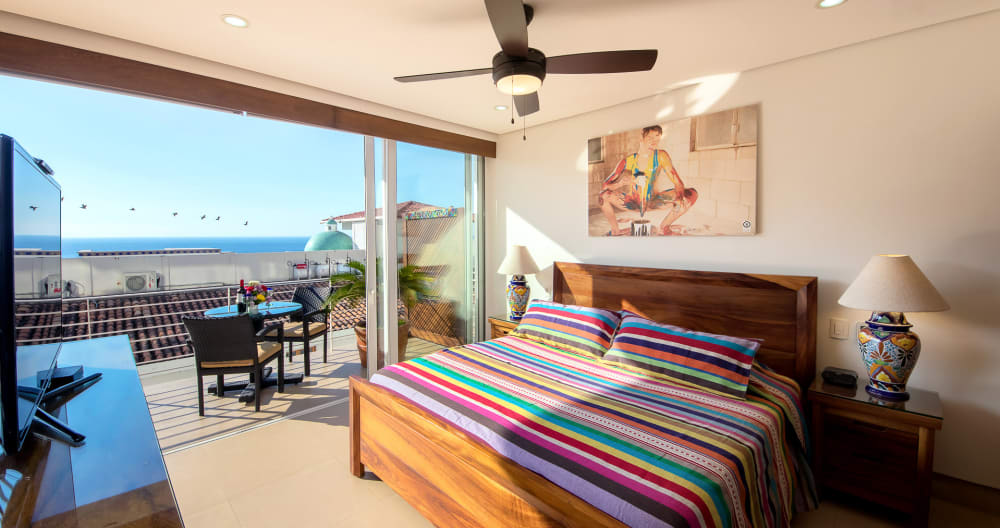 THE DREAM CONDO: OCEAN VIEWS & ONLY A STAIRWAY TO LOS MUERTOS BEACH - Foto 6