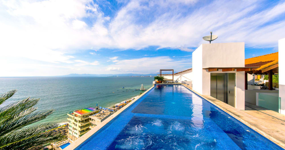 THE DREAM CONDO: OCEAN VIEWS & ONLY A STAIRWAY TO LOS MUERTOS BEACH - Foto 13
