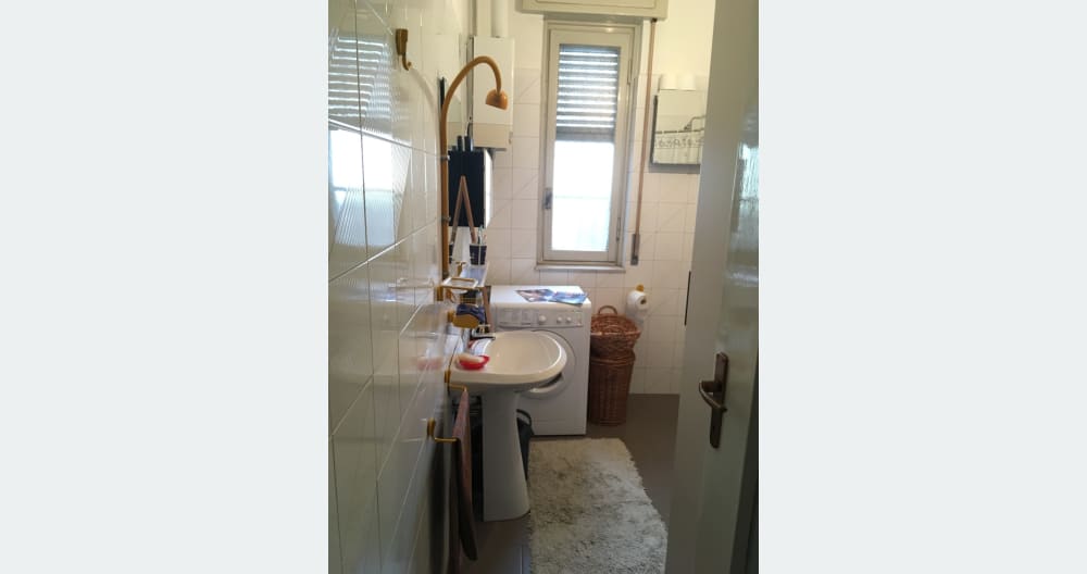 Clothing optional flat with sunny terrace in quiet district. Sofa bed. - Picture 4