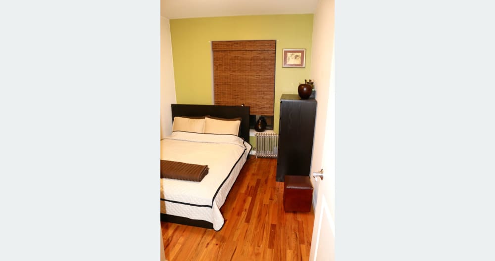 Cozy Apartment in Upper Manhattan (Private Room). - Picture 8