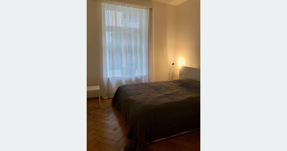 Habitación en un hermoso y tranquilo apartamento con jardín en la moderna Zürich Seefeld - Foto 12