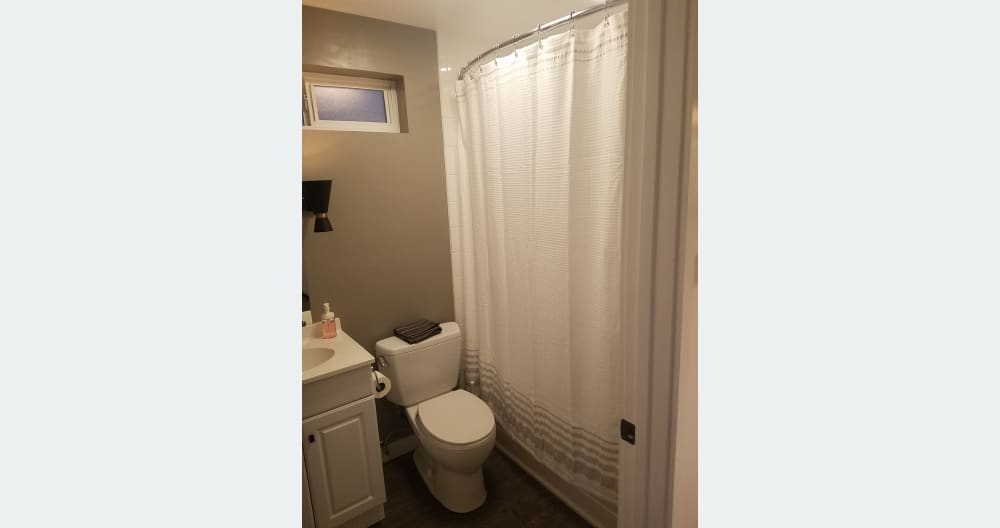 WARM & COZY HAVEN: Walking distance to Universal Studios - Picture 6