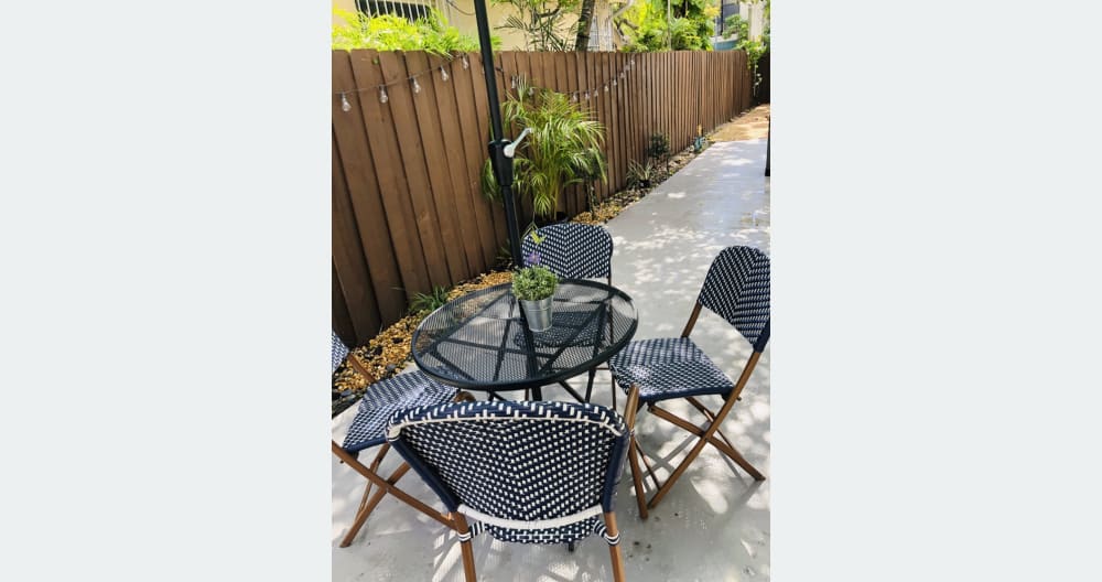 Gehobene Gay Villa mit Whirlpool * 3 Nächte + KOSTENLOSES KONTINENTALES FRÜHSTÜCK - Foto 13