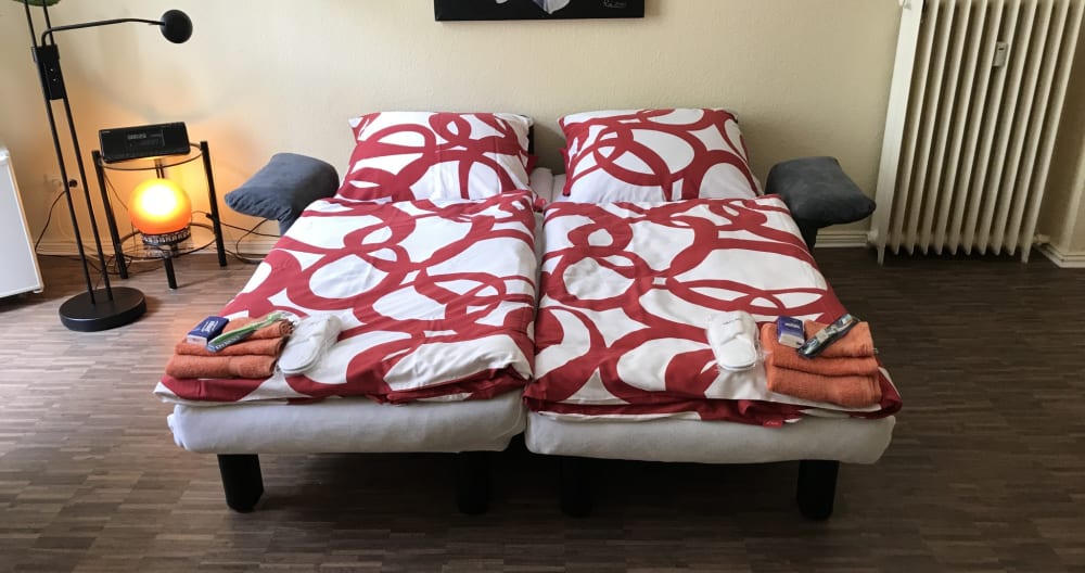 Guest room in the heart of the scene. The perfect accommodation in the scene. - Picture 10