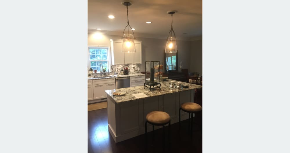 Lovely home, in private community, with community pool - Picture 7