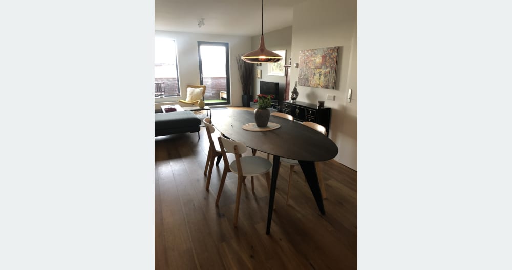 LIVE LIKE A LOCAL: Modern, trendy room in de Pijp - Picture 6