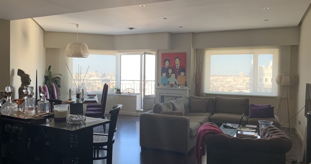 Das höchste Wohngebäude in Madrid. Zimmer mit eigenem Bad. - Foto 20