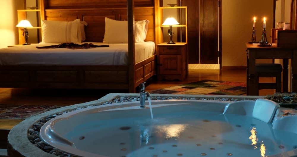 An unspoilt, luxurious surroundings and a warm, personal welcome - Picture 1