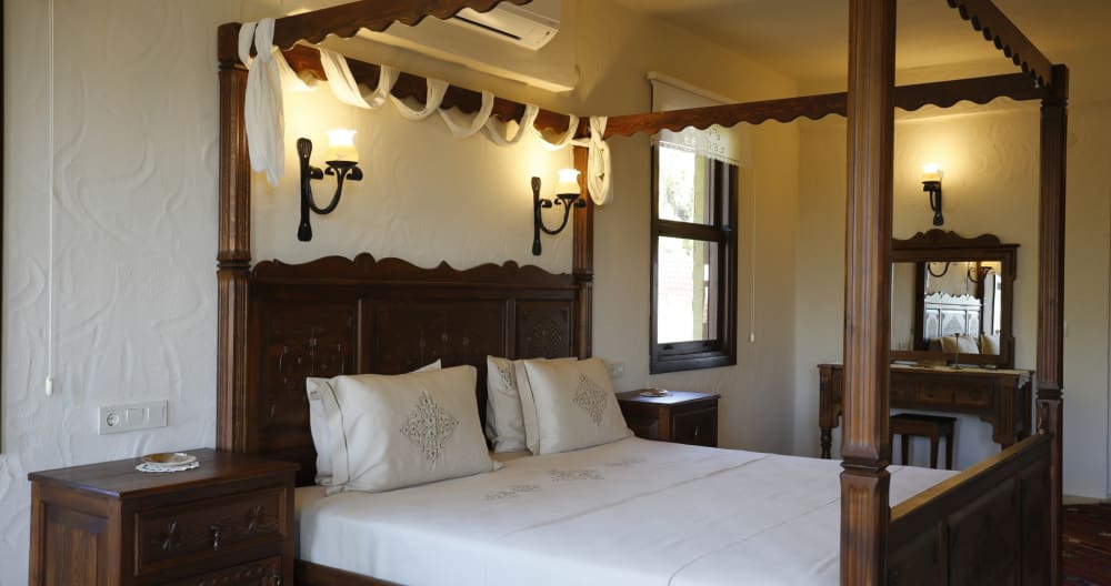 An unspoilt, luxurious surroundings and a warm, personal welcome - Picture 4