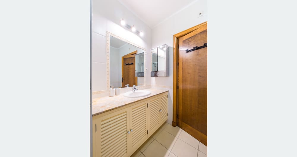 Dormitorio en villa con piscina, sauna, gran jacuzzi y chimenea. - Foto 10