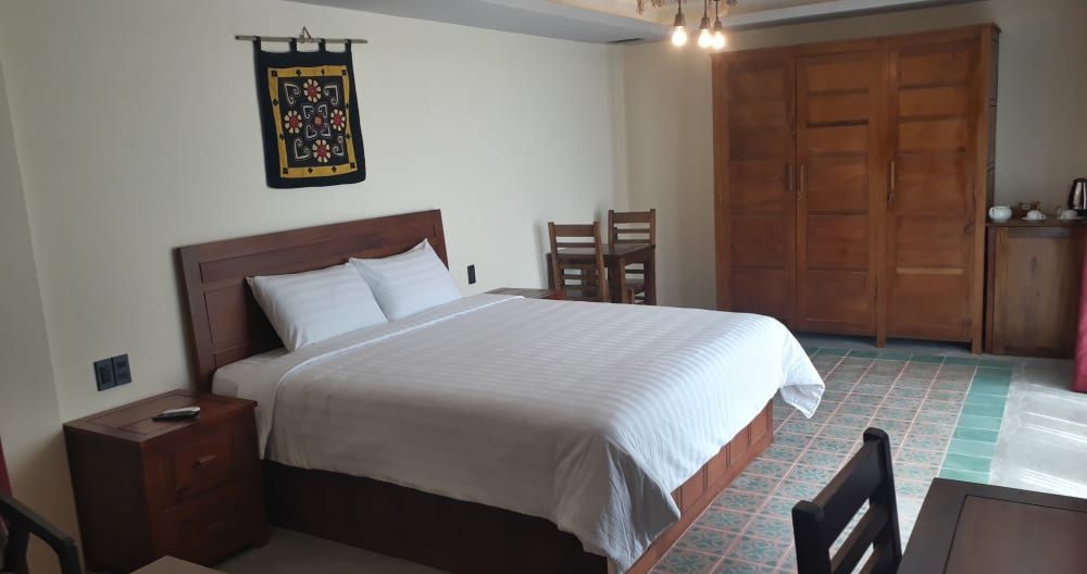 LGBTQI + freundliches Boutique-Hotel außerhalb der Stadt, in schwulem Besitz. - Foto 4