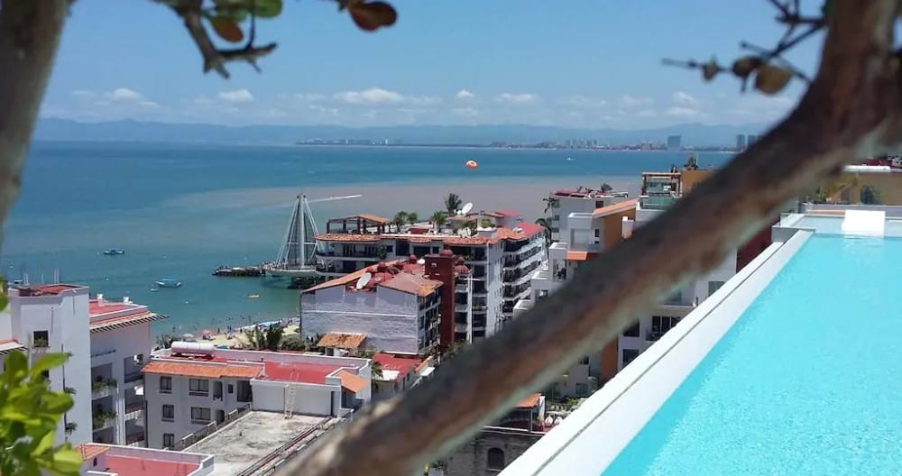 D'Terrace Luxury 2bd / 2ba Los Muertos Beach - Romantic Zone Condo - Foto 4