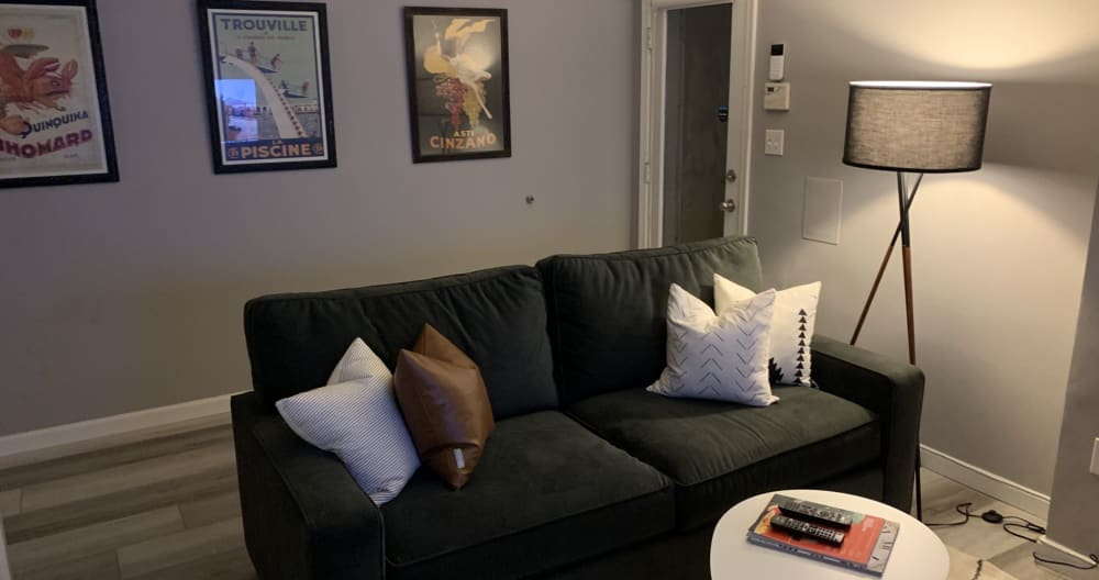 Charming Swann Street 1 Bedroom Apartment - DuPont Circle - Picture 7