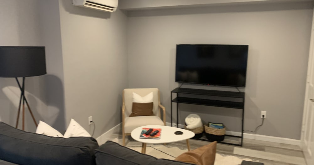 Charming Swann Street 1 Bedroom Apartment - DuPont Circle - Picture 6
