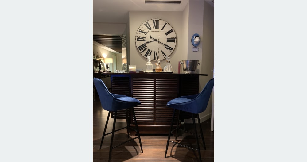 Das höchste Wohngebäude in Madrid. Zimmer mit eigenem Bad. - Foto 25
