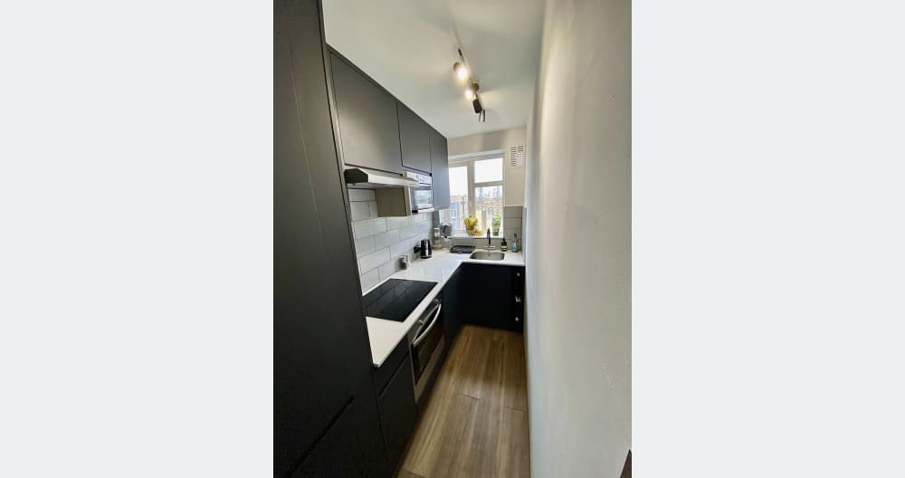 Room with a view in SW2 - Picture 9