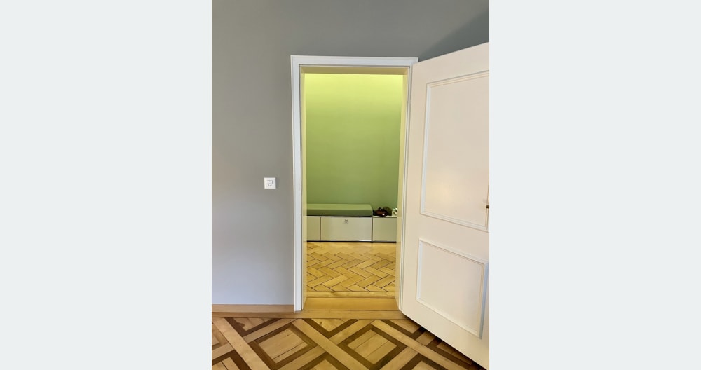 Habitación en un hermoso y tranquilo apartamento con jardín en la moderna Zürich Seefeld - Foto 5