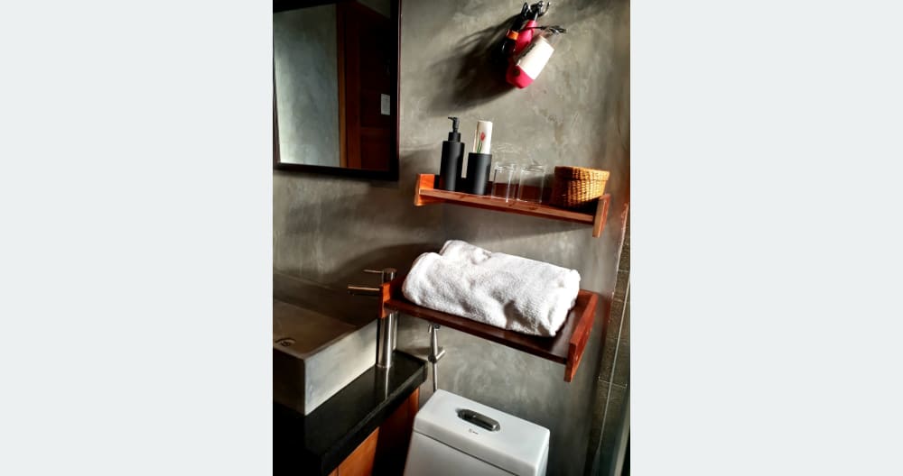 LGBTQI+ friendly boutique hotel just outside the city, Gay owned. - Picture 6