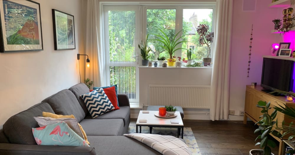 Double Room in Vibrant Dalston - Picture 2