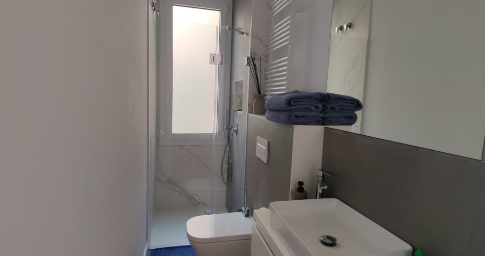 NUDISMROOMBARCELONA × Best nudist place in BCN with priv. Bathroom - Foto 7