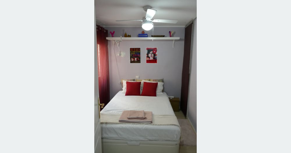 Habitación acogedora junto a Madrid Río - Foto 1