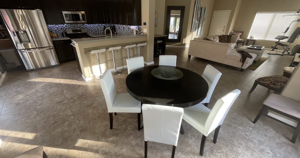 Desert Oasis Living - Room 1 - Picture 7