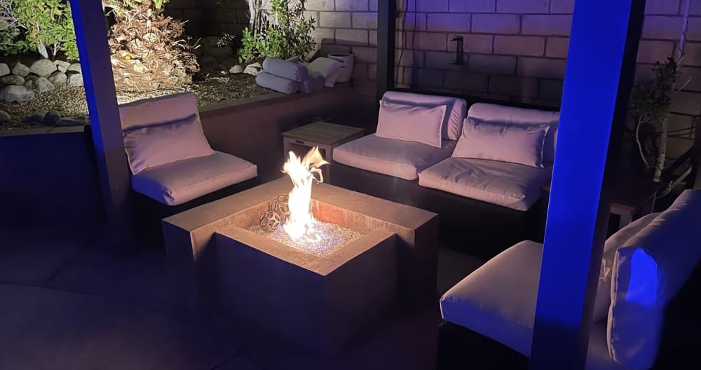 Desert Oasis Living - Room 1 - Picture 10