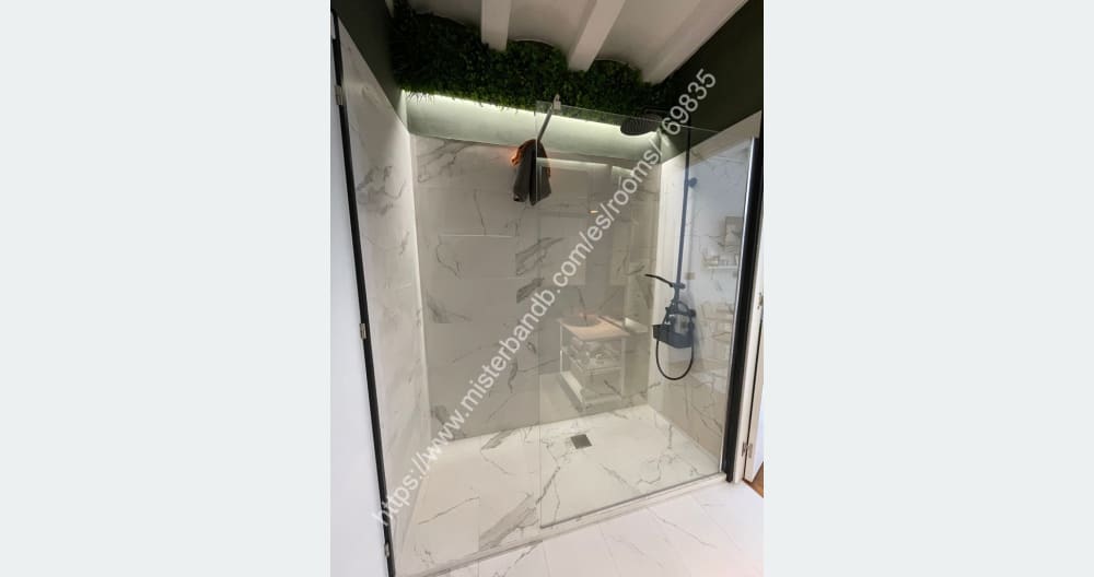 Quarto duplo com banheiro privativo completo no centro - Foto 10