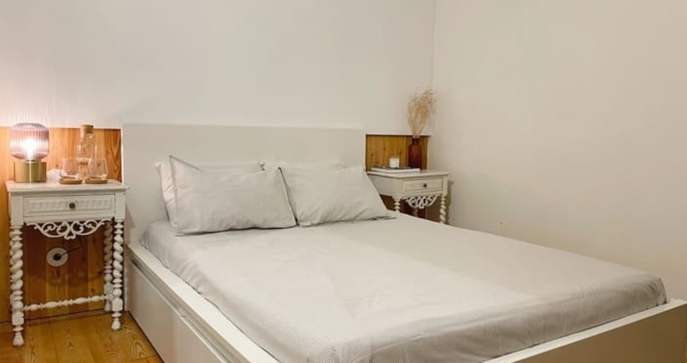 Geräumiges und zentrales Zimmer mit eigenem Bad - Foto 1