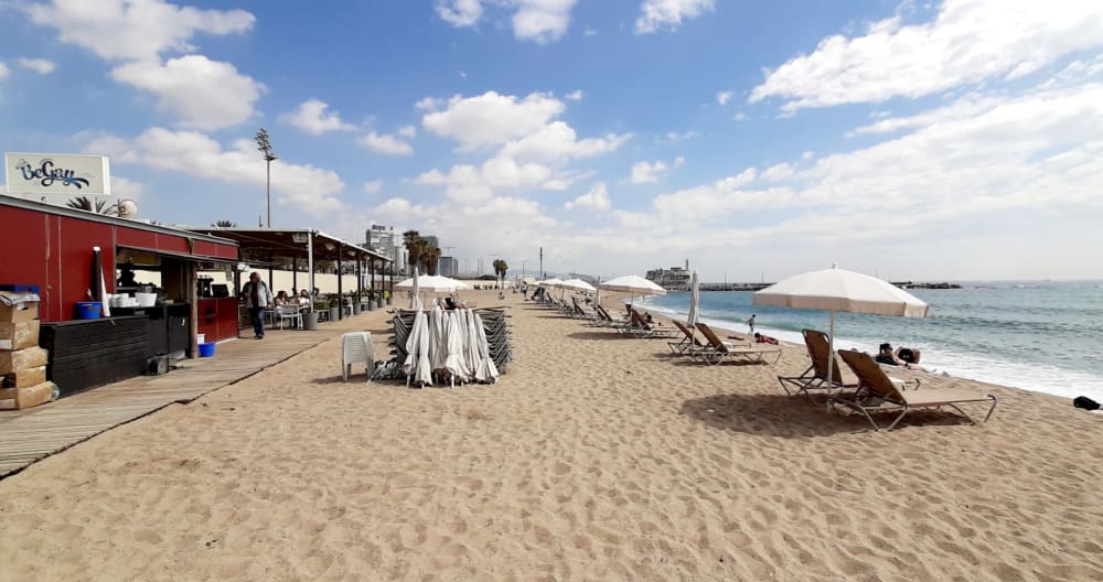 Chambre avec salle de bain privée à proximité de la plage gay Mar Bella - Photo 13