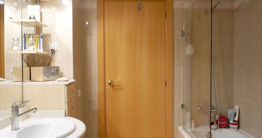 Chambre double au coeur de Barcelone. - Photo 5