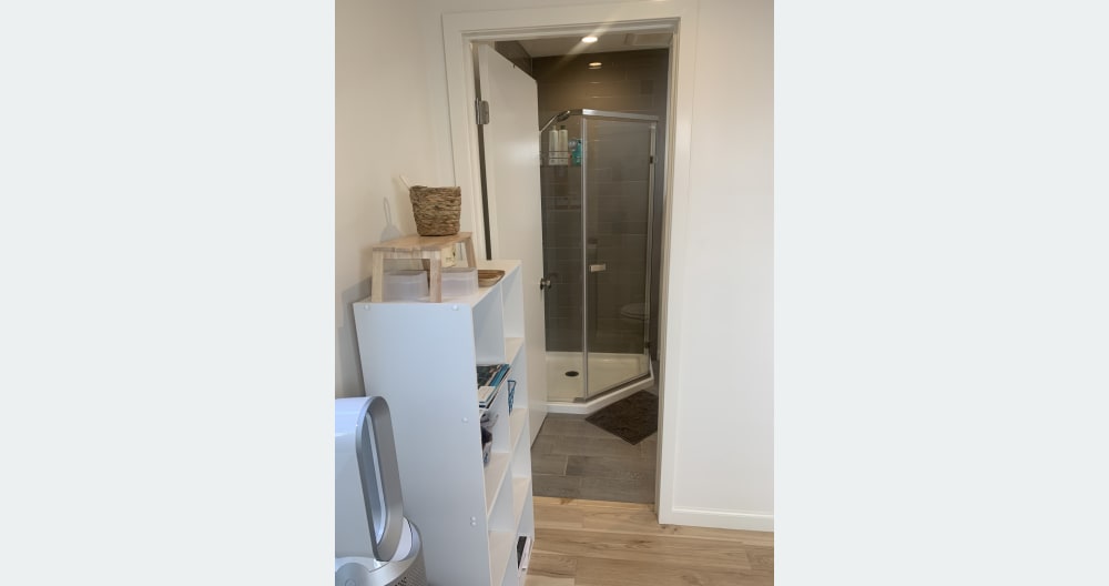 Amazing location! No car needed! The EaHo Eco Home - Picture 10
