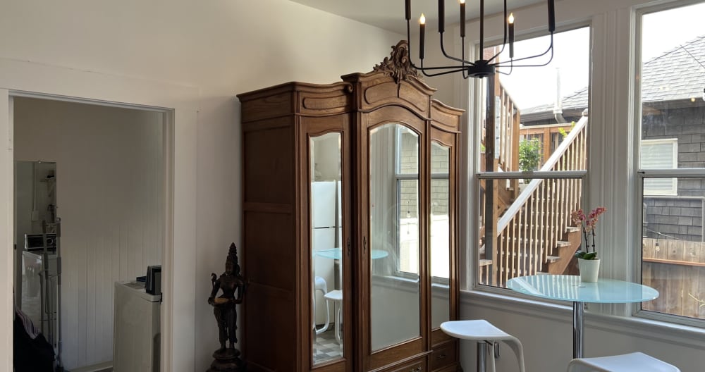 Beautiful, warm 2 bd, 1.5 ba in the heart of SF: Walk to everything - Picture 8