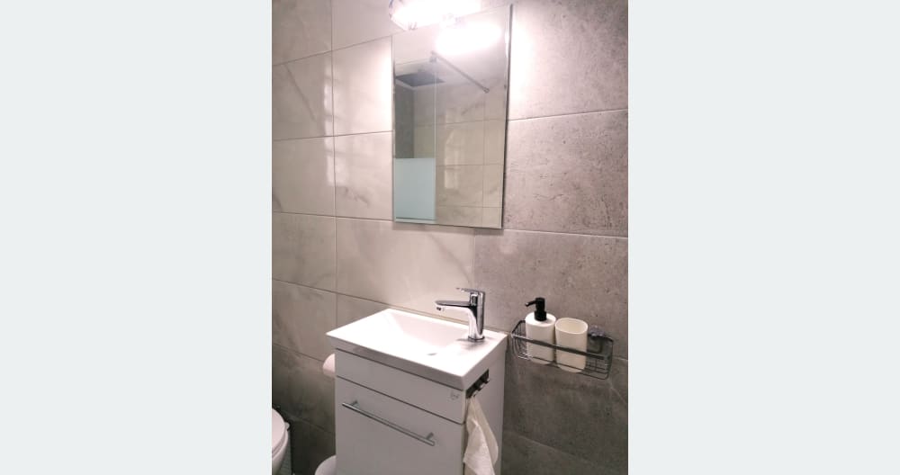 petit appartement pour 2+2 dans le centre historique, à une min. du métro - Photo 15