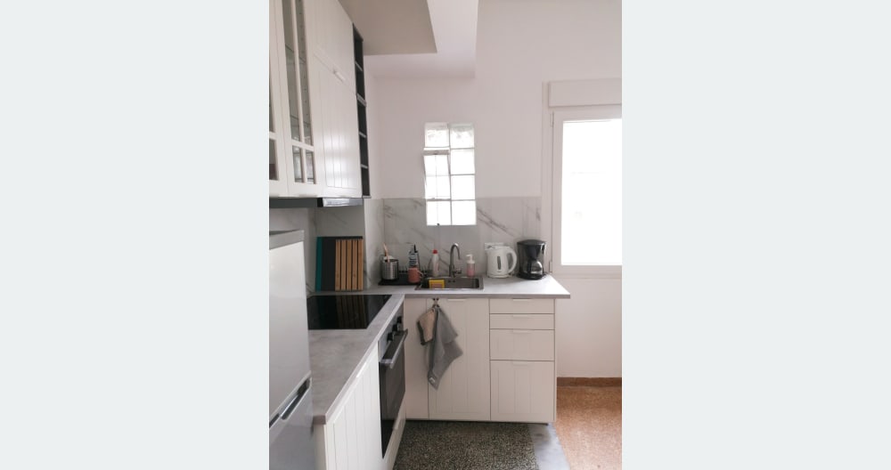petit appartement pour 2+2 dans le centre historique, à une min. du métro - Photo 6