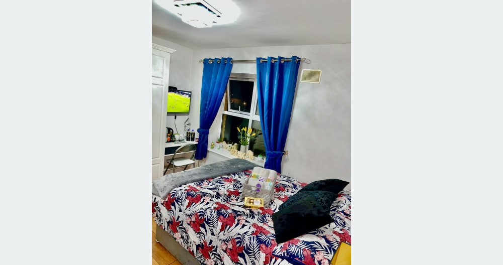 Habitación de lujo en el centro de la ciudad - Foto 1