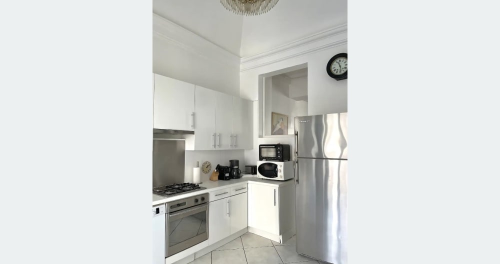 Beautiful room in the Heart of Paris (2 Arr.) - Picture 7