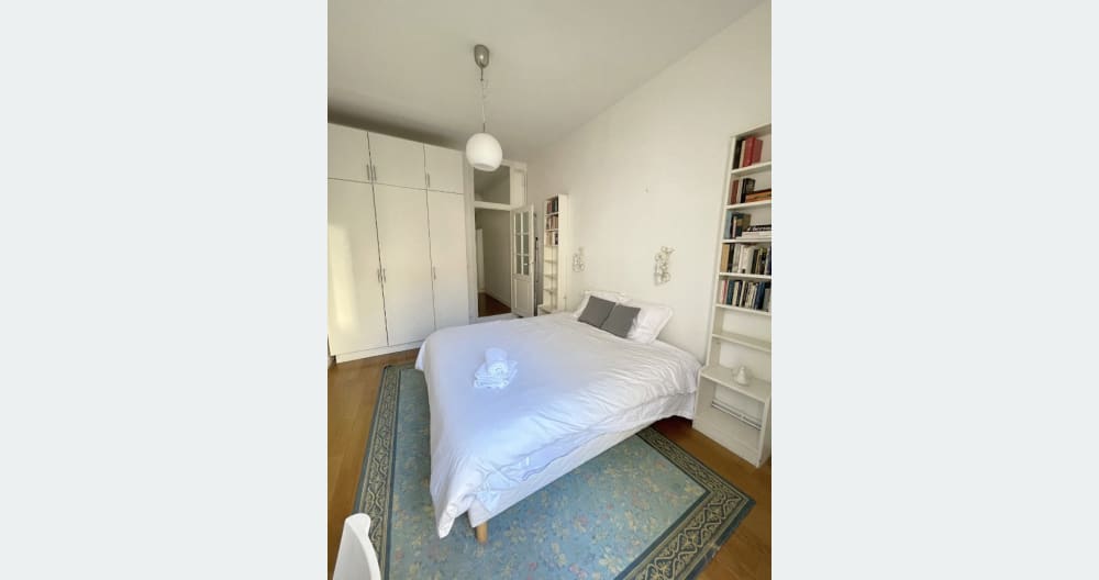 Beautiful room in the Heart of Paris (2 Arr.) - Picture 10
