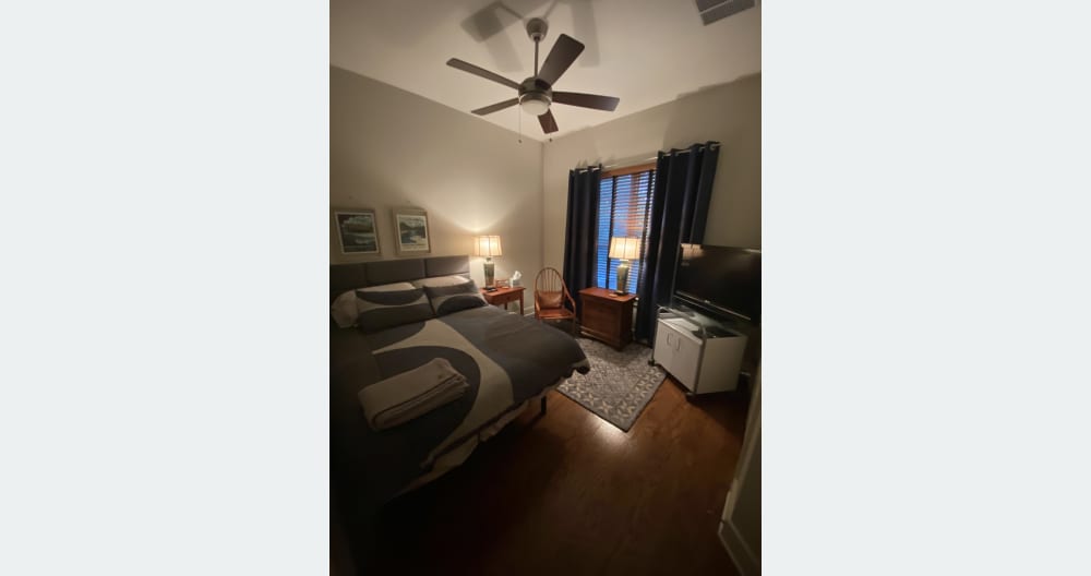¡Habitación hermosa, cómoda y conveniente en casa adosada disponible! - Foto 2
