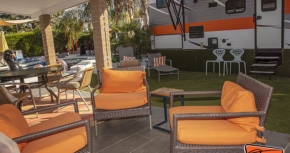 BIG RV, POOL AND HOT-TUB CLOTHING OPTIONAL, AT TONY'S HOUSE - Picture 2