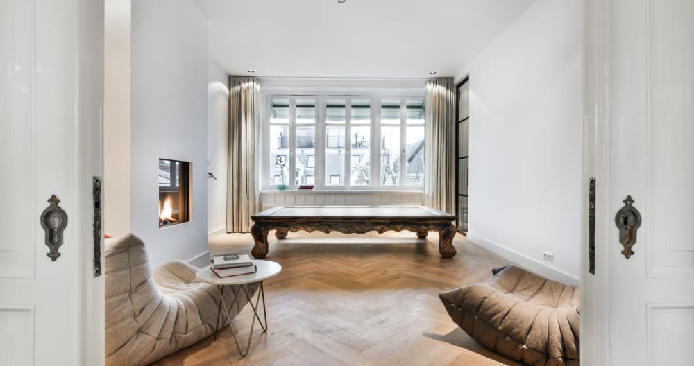 Uniquely located, high-end 2-bedroom apartment - Picture 5