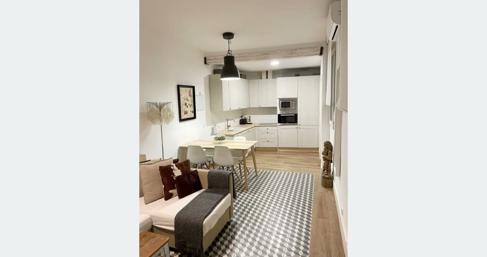 New stylish apartment in LGBTQIA2 neighbourhood in Madrid Chueca - Photo 4