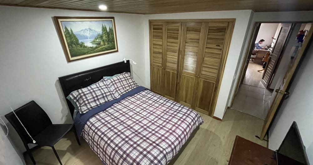 Cómoda habitación con baño. - Foto 3