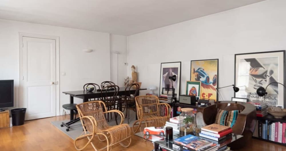 Charming Parisian flat in the heart of the city - Picture 3