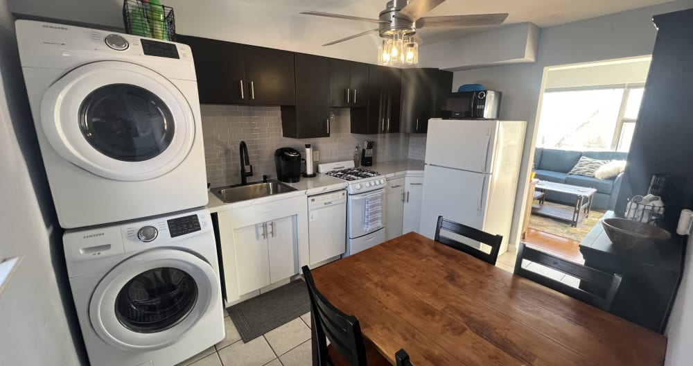 Charming Condo/Flat in Englewood - Photo 5