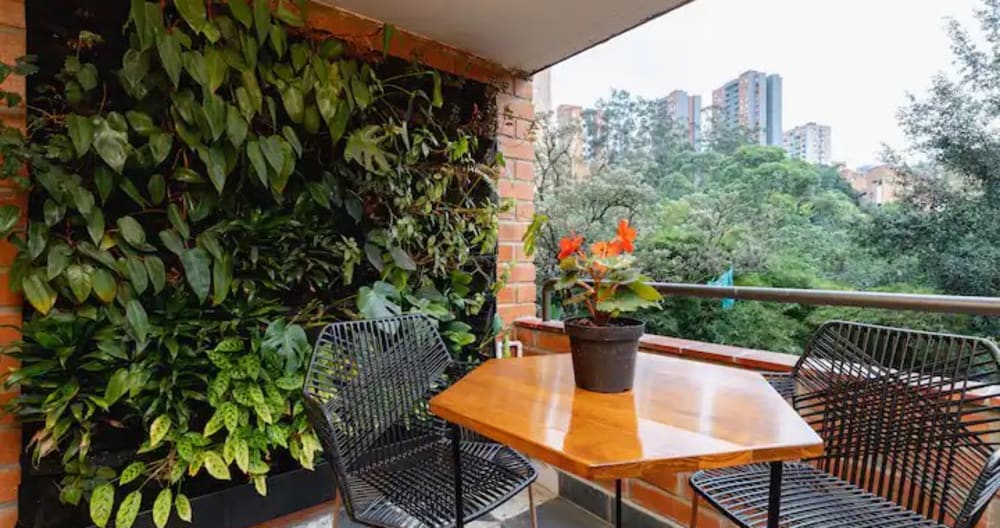 Spacious Luxe Apartment in Exclusive Provenza - El Poblado District - Picture 16